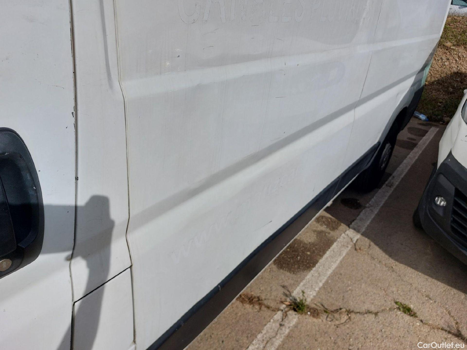  Fiat  Ducato FIAT  / 2014 / 4P / furgón 35 L3 H2 2.3 1 (103 kW) Euro 6d-temp #19