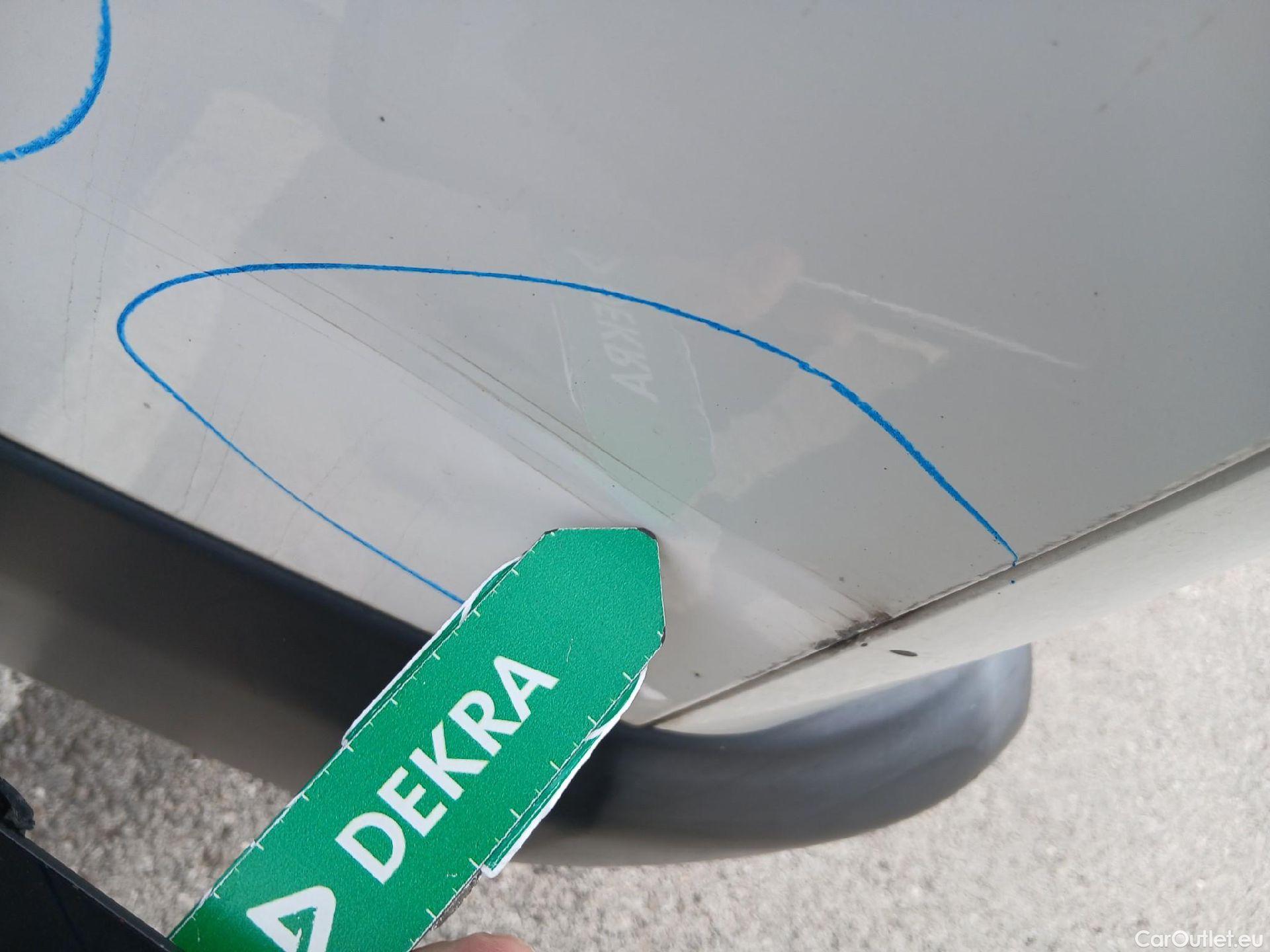  Citroen  Jumpy CITROEN  / 2016 / 4P / combi Combi Talla XL BlueHDi 120 S&S Confort #25