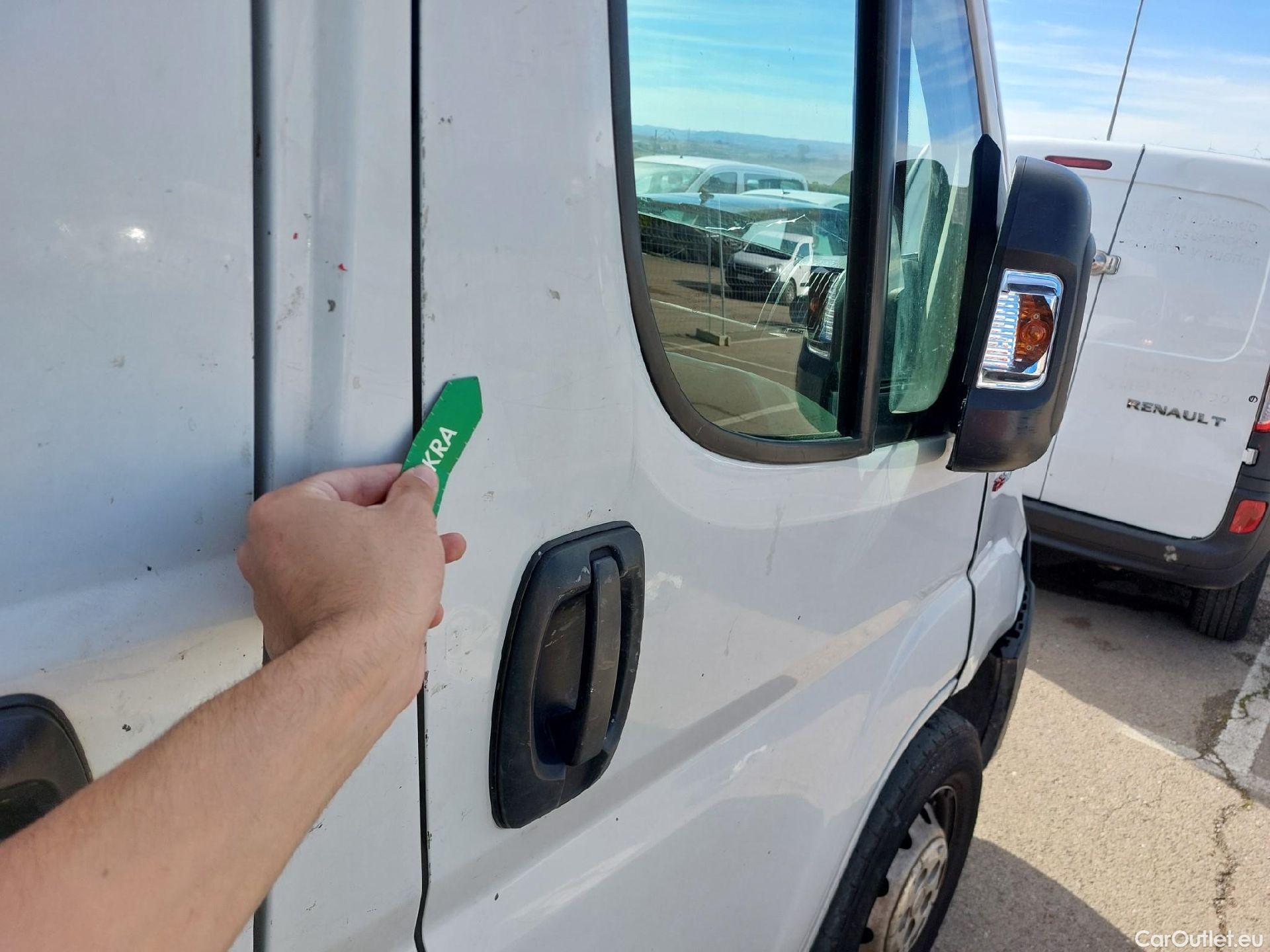  Fiat  Ducato FIAT  / 2014 / 4P / furgón 35 L3 H2 2.3 1 (103 kW) Euro 6d-temp #54