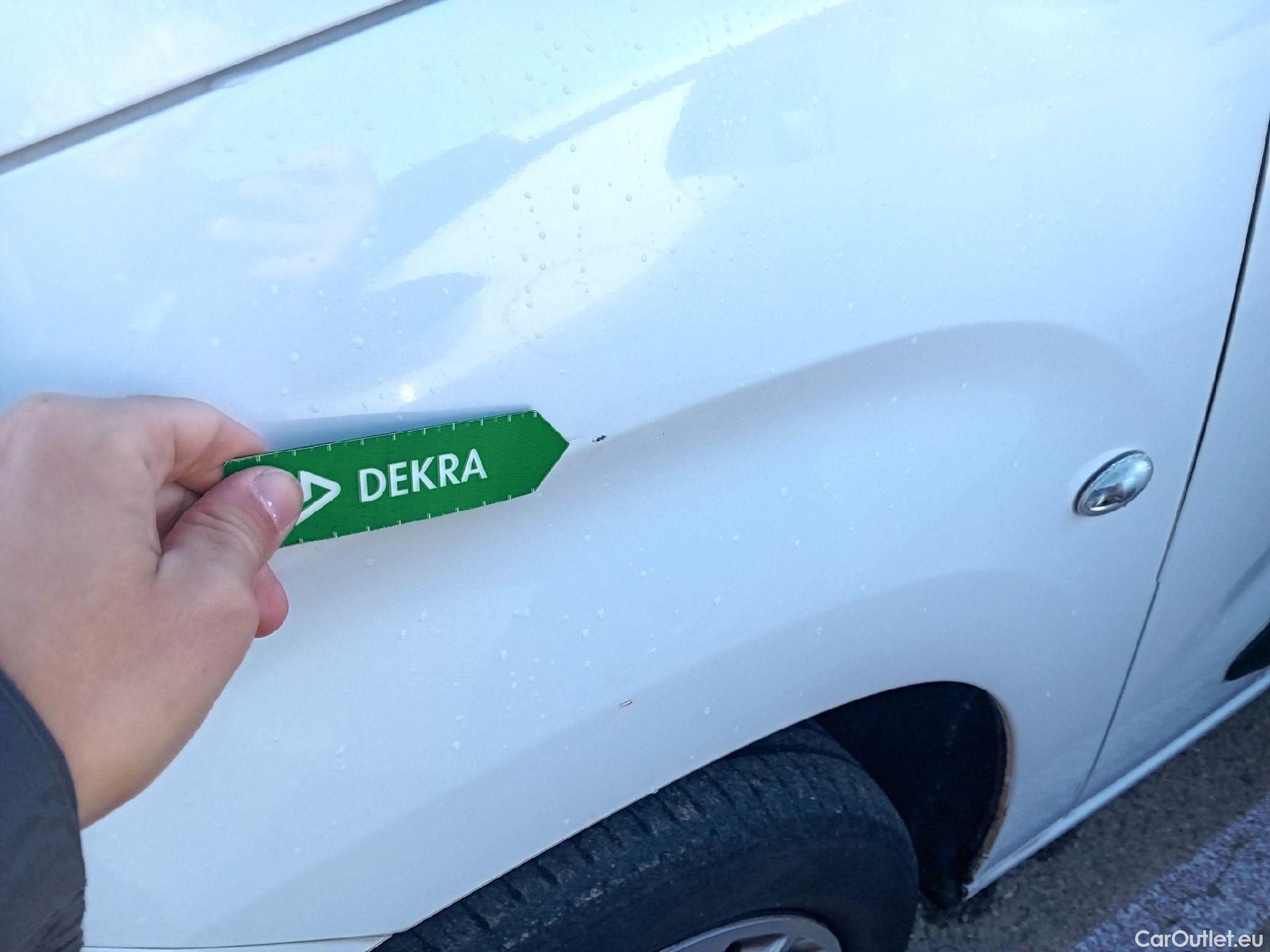  Opel  Combo OPEL  Life / 2018 / 4P / combi 1.5 TD 75kW (100CV) S/S Expression L (combi) (CX) #5