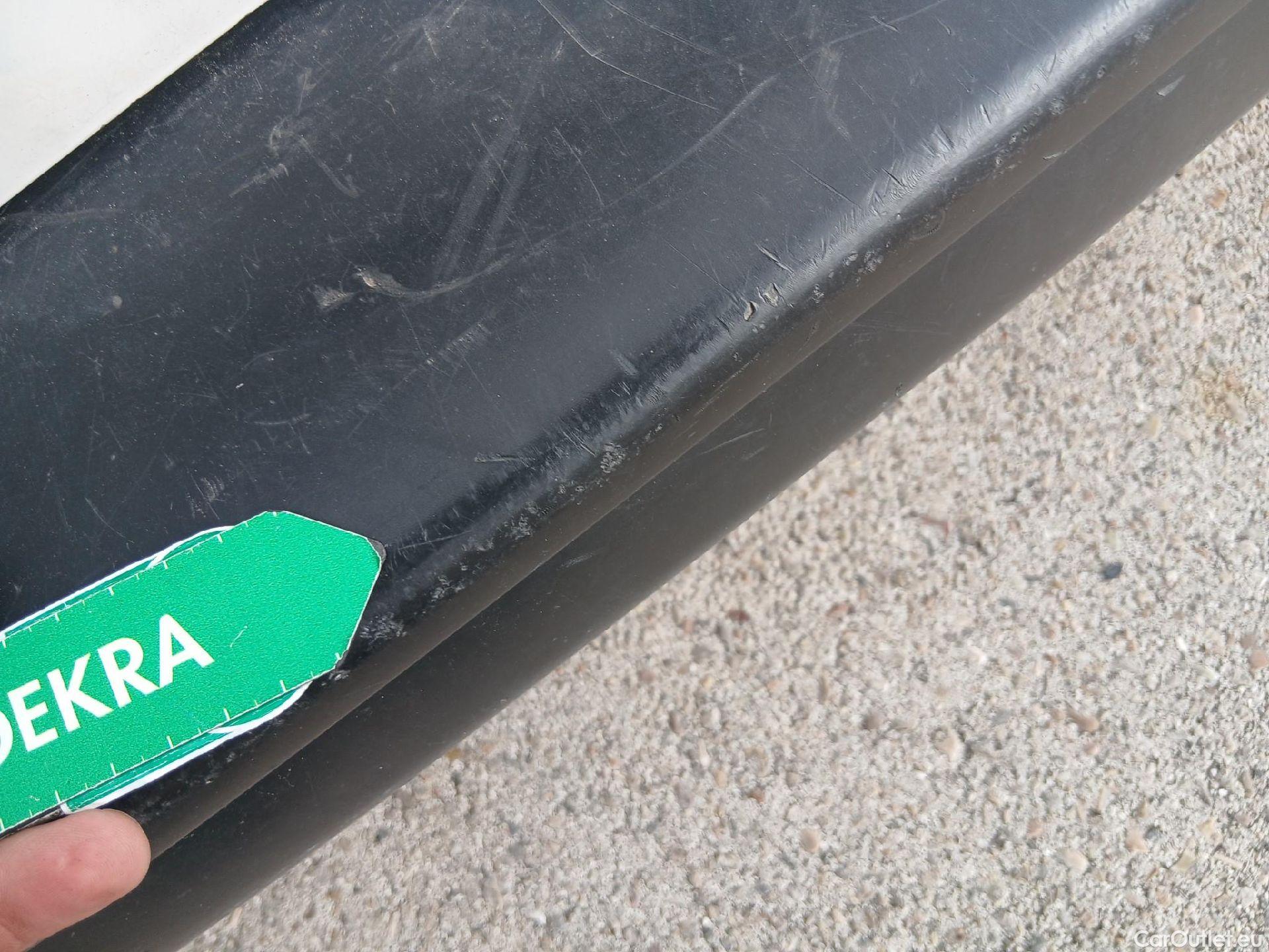  Citroen  Jumpy CITROEN  / 2016 / 4P / combi Combi Talla XL BlueHDi 120 S&S Confort #32