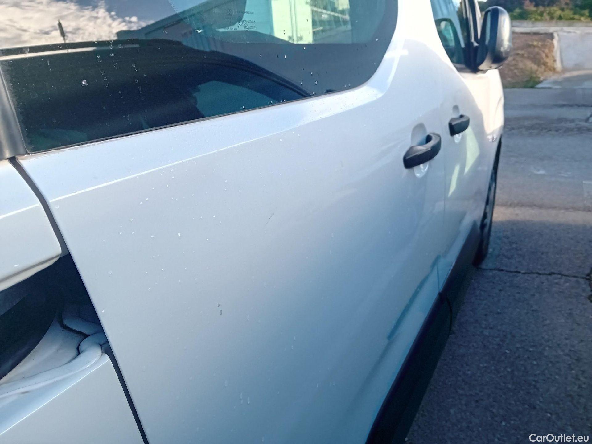  Opel  Combo OPEL  Life / 2018 / 4P / combi 1.5 TD 75kW (100CV) S/S Expression L (combi) (CX) #11