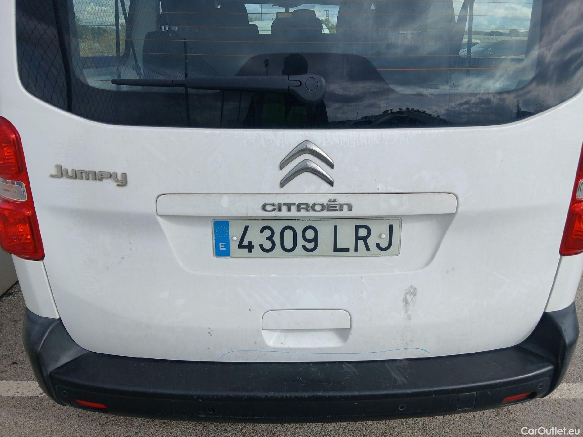  Citroen  Jumpy CITROEN  / 2016 / 4P / combi Combi Talla XL BlueHDi 120 S&S Confort #27