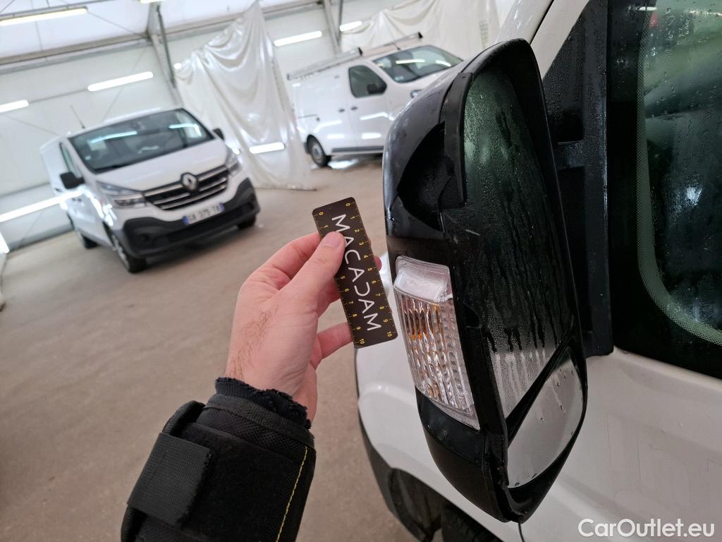  Citroen  Jumper CITROEN  / 2014 / 4P / Fourgon tôlé 33 L1H2 BlueHDi 140 S&S BVM6 Club #3