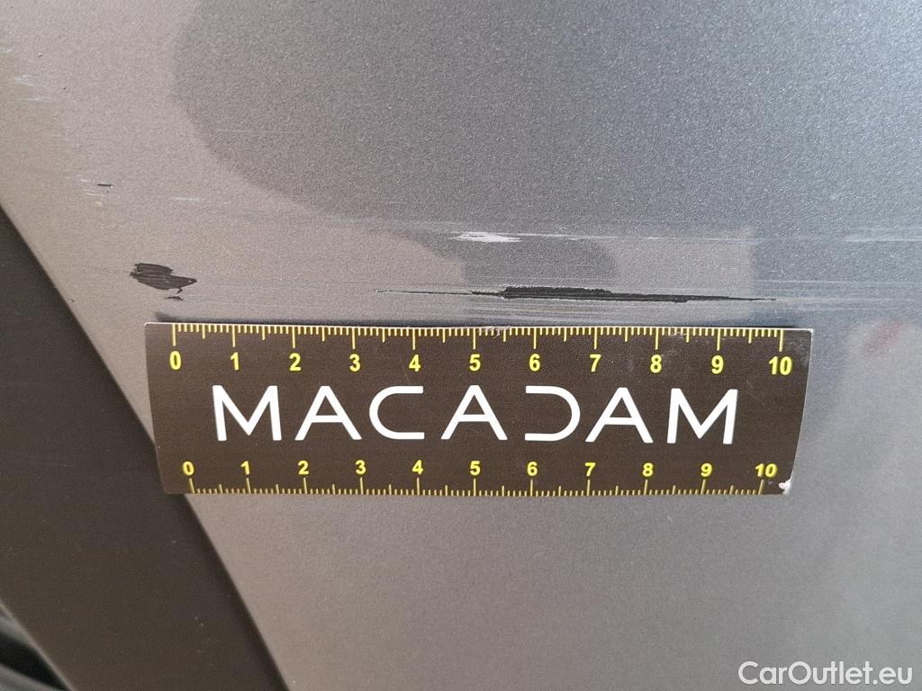  Bmw  Serie 1 BMW Série 1 / 2019 / 5P / Berline 116i DKG7 Business Design #14