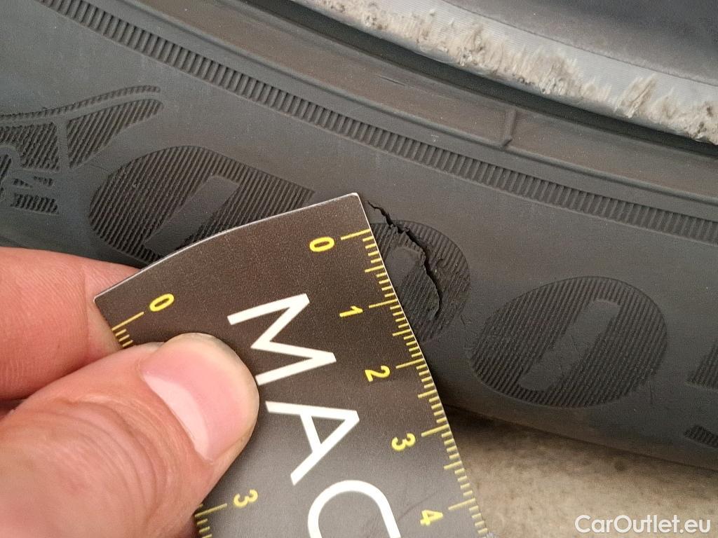  Bmw  Serie 1 BMW Série 1 / 2019 / 5P / Berline 116i DKG7 Business Design #23