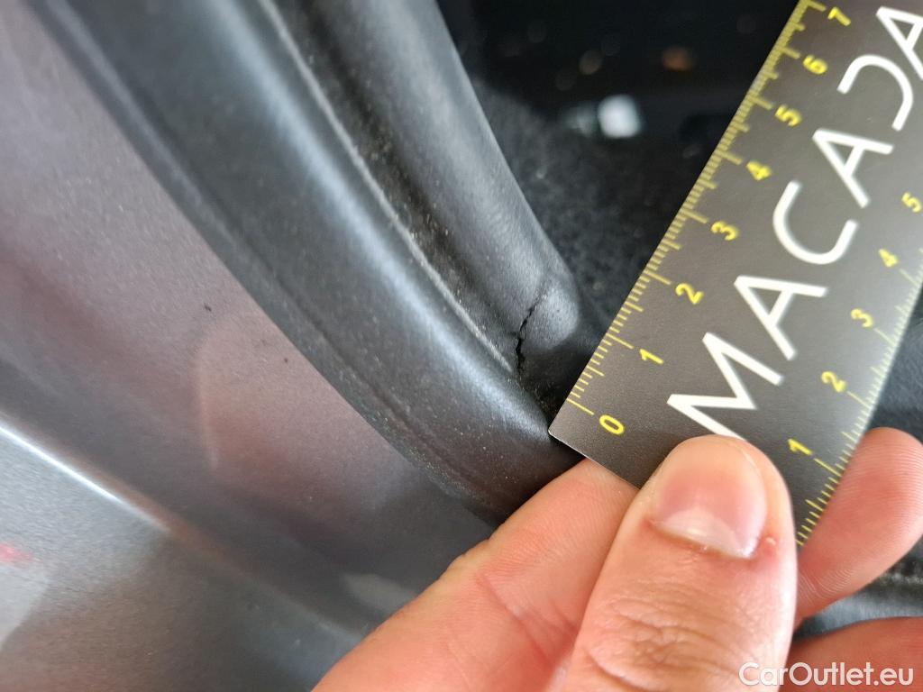  Bmw  Serie 1 BMW Série 1 / 2019 / 5P / Berline 116i DKG7 Business Design #46