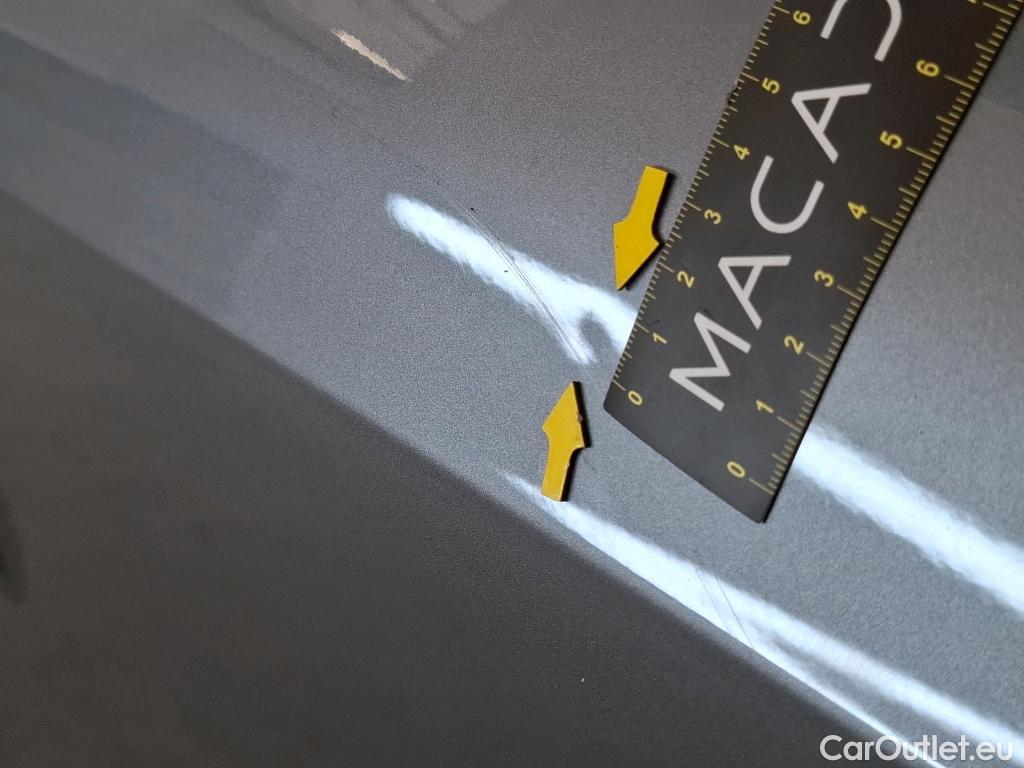  Bmw  Serie 1 BMW Série 1 / 2019 / 5P / Berline 116i DKG7 Business Design #53