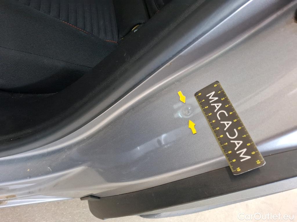  Peugeot  2008  Active Business 1.2 PureTech 100CV BVM6 E6d #19