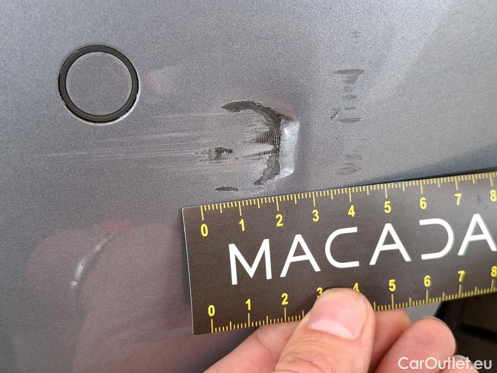  Bmw  Serie 1 BMW Série 1 / 2019 / 5P / Berline 116i DKG7 Business Design #10