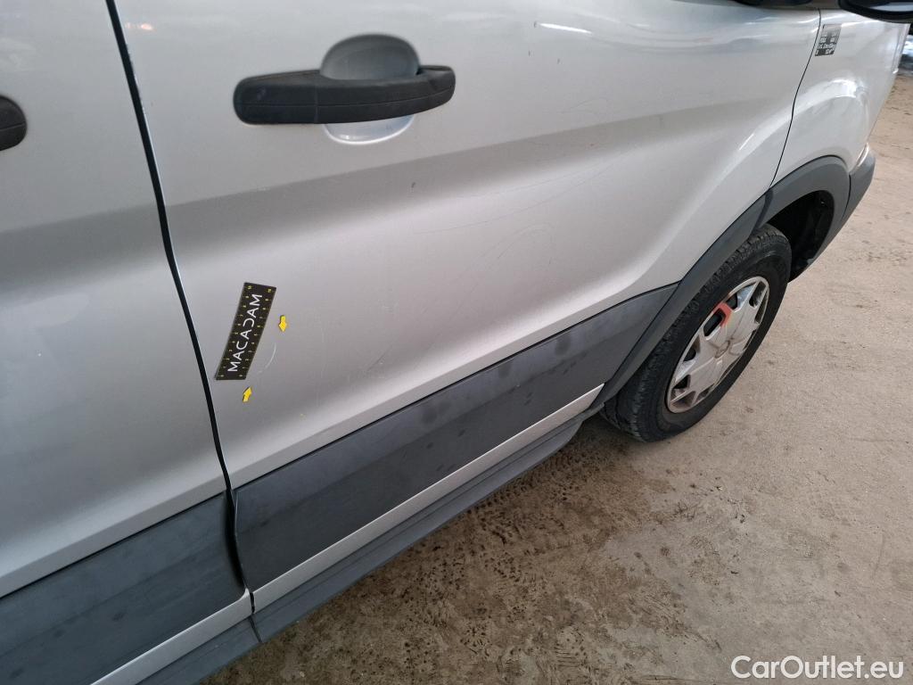  Ford  Transit  Fourgon 310 L3 Trend 2.0 TDCi 105CV BVM6 E6 #10