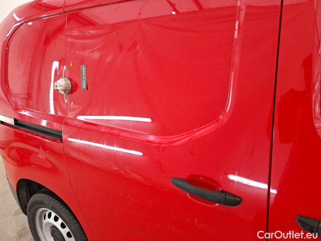  Citroen  Berlingo  Fourgon Driver M 650 1.2 PureTech 130CV BVA8 E6d #9