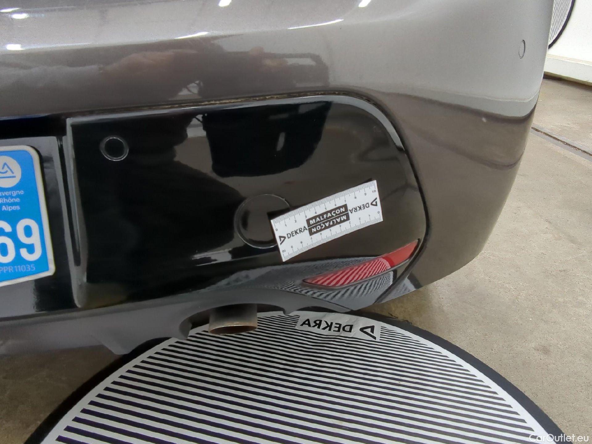  Peugeot  208  Allure Business 1.2 PureTech 100CV BVM6 E6d #30