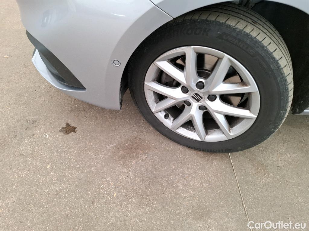  Seat  Leon SEAT  Sportstourer / 2020 / 5P / Break 2.0 TDI 150 DSG S&S Style Business #1