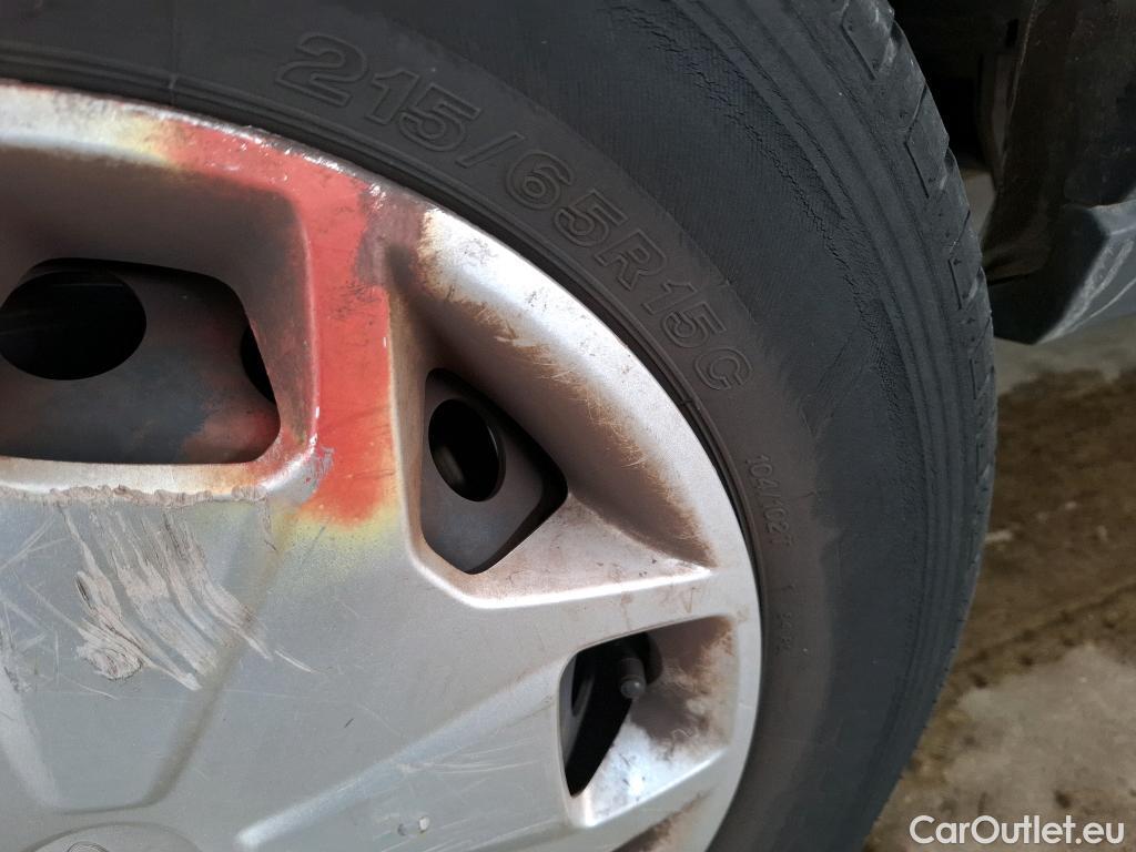  Ford  Transit  Fourgon 310 L3 Trend 2.0 TDCi 105CV BVM6 E6 #16