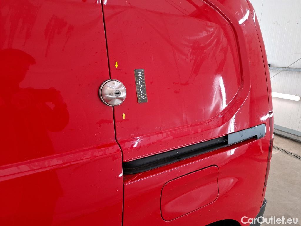  Citroen  Berlingo  Fourgon Driver M 650 1.2 PureTech 130CV BVA8 E6d #1