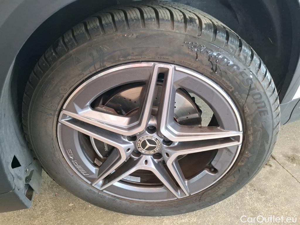  Mercedes  GLA MERCEDES-BENZ  / 2020 / 5P / SUV 1.3  250 e AMG LINE DCT #2