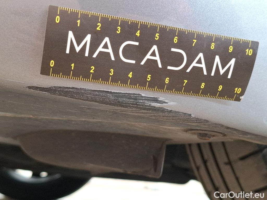  Bmw  Serie 1 BMW Série 1 / 2019 / 5P / Berline 116i DKG7 Business Design #15