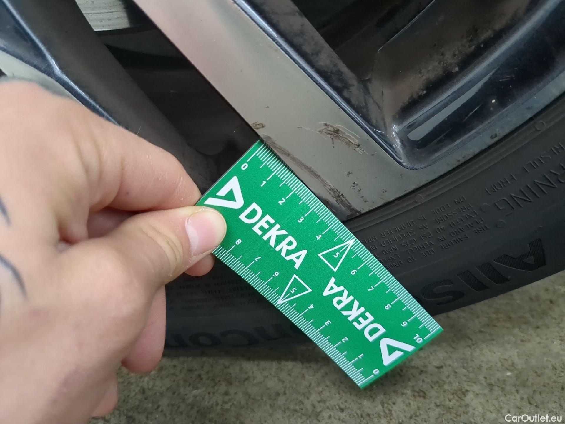  Peugeot  208  Allure Business 1.2 PureTech 100CV BVM6 E6d #7