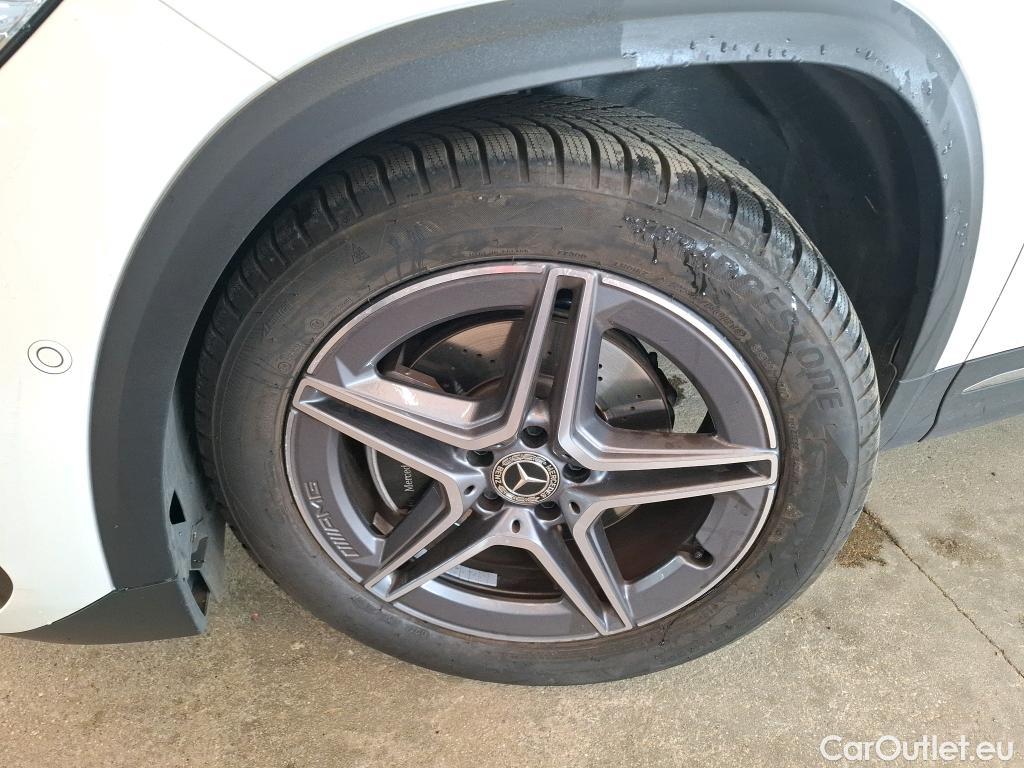  Mercedes  GLA MERCEDES-BENZ  / 2020 / 5P / SUV 1.3  250 e AMG LINE DCT #1