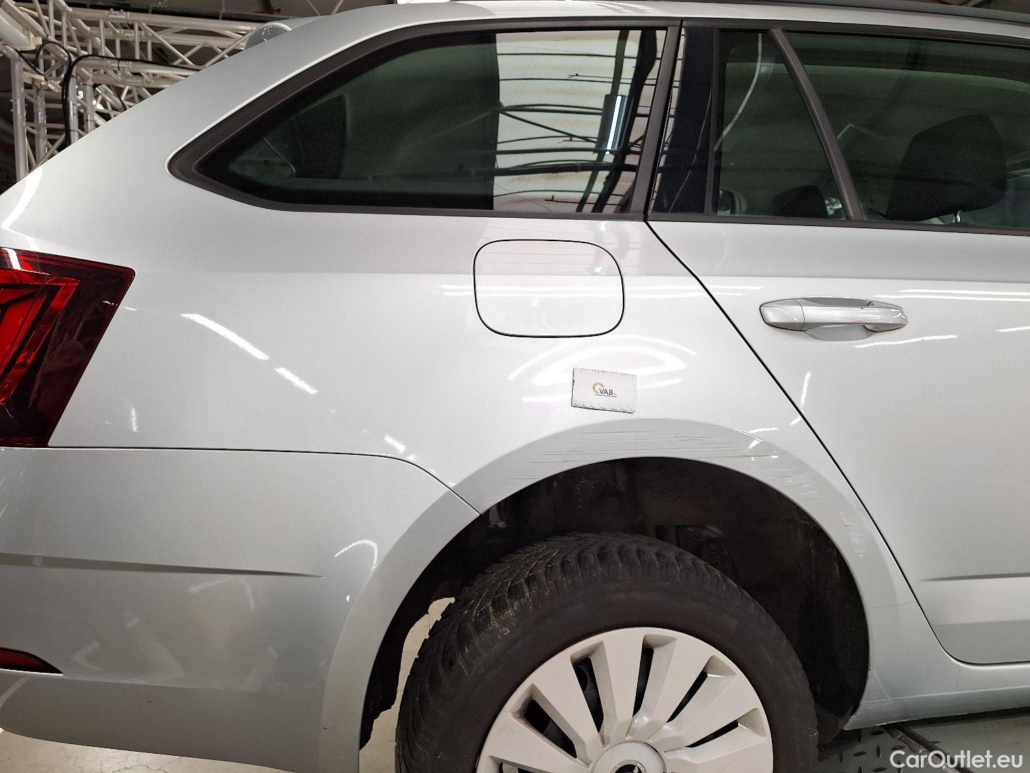  Skoda  Octavia Skoda,  Combi FL'16, Skoda  Combi 1.6 CRTDI GreenTec 85kW Ambiti #1