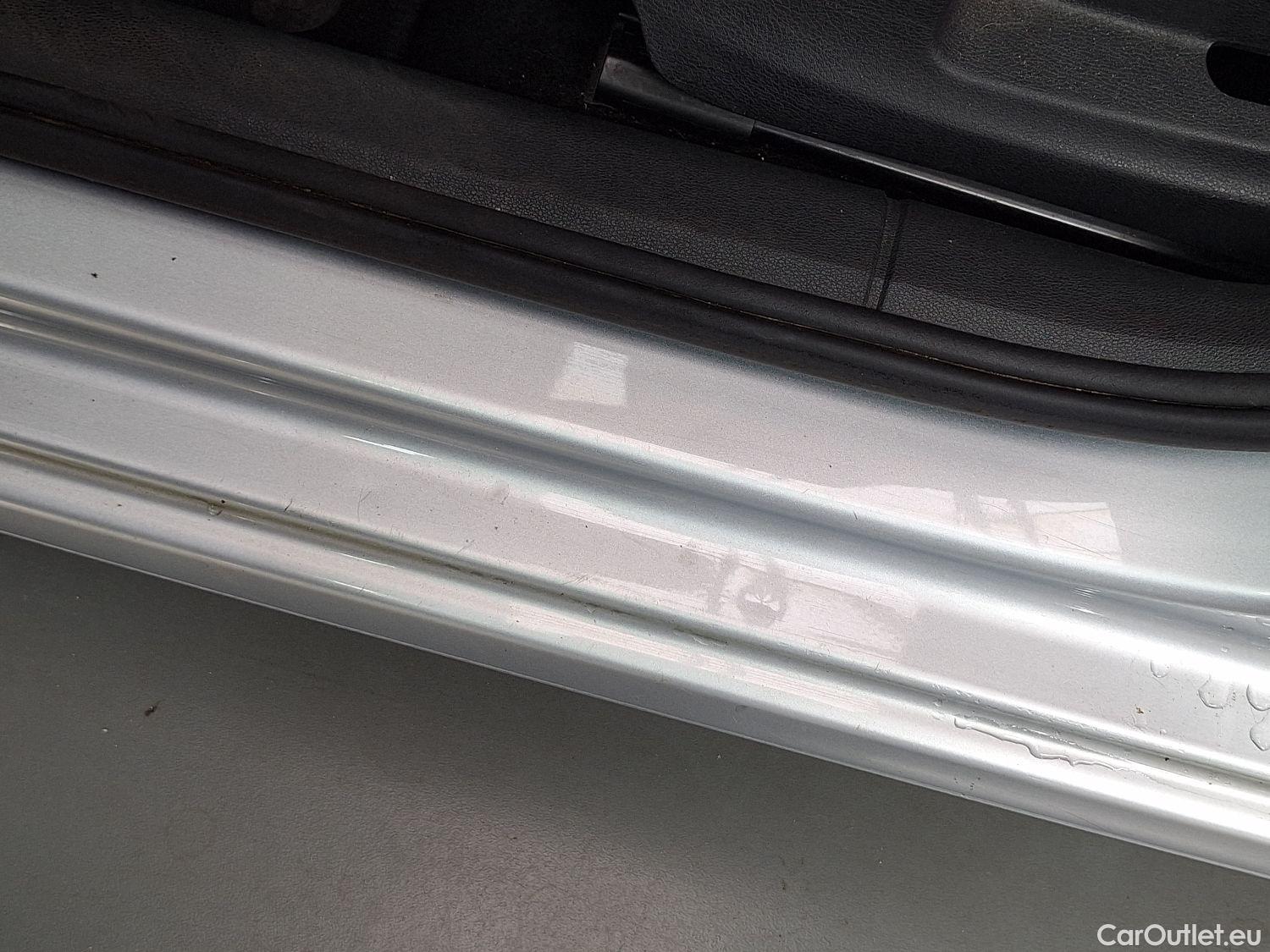  Skoda  Octavia Skoda,  Combi FL'16, Skoda  Combi 1.6 CRTDI GreenTec 85kW Ambiti #76