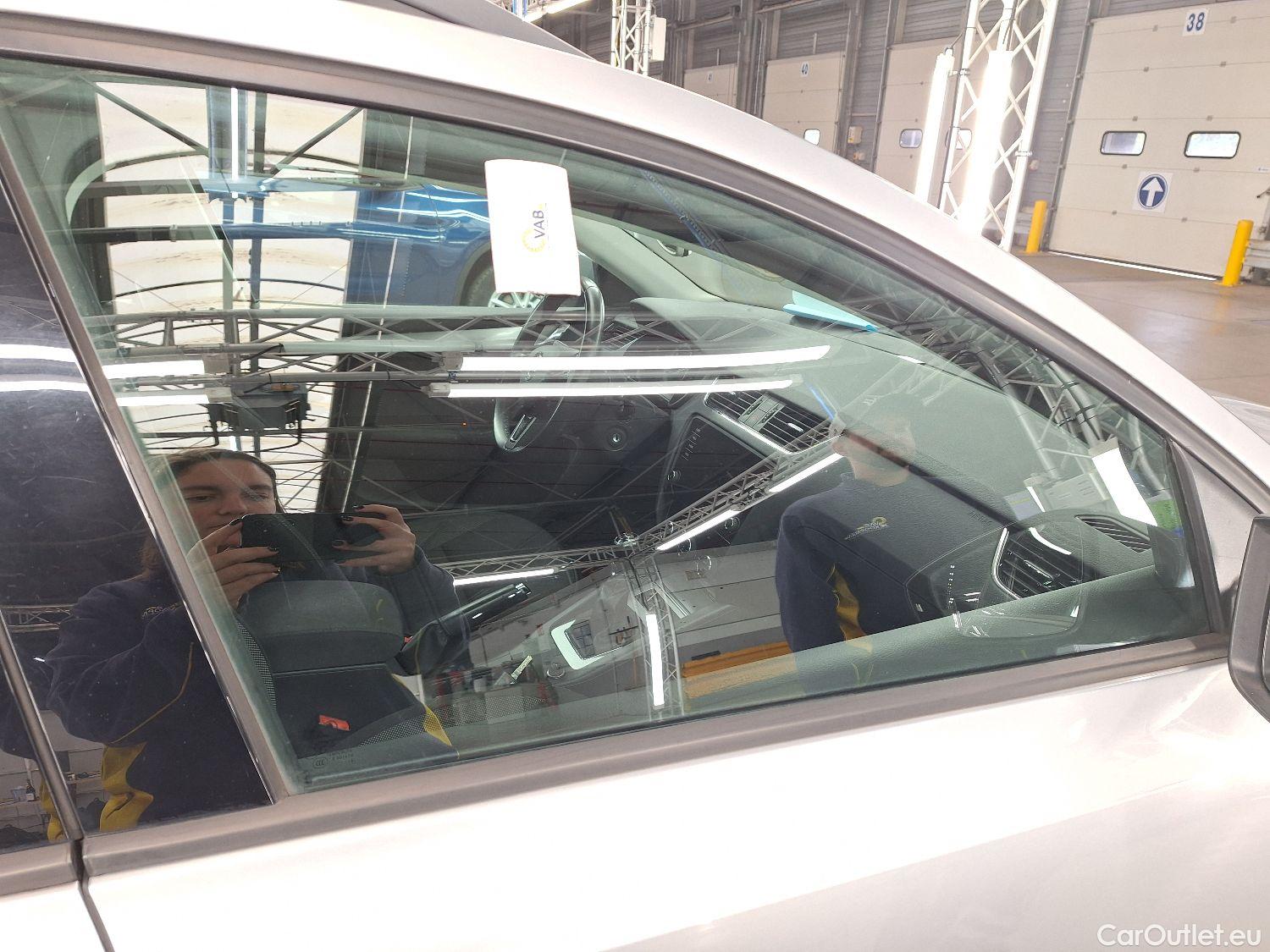  Skoda  Octavia Skoda,  Combi FL'16, Skoda  Combi 1.6 CRTDI GreenTec 85kW Ambiti #42