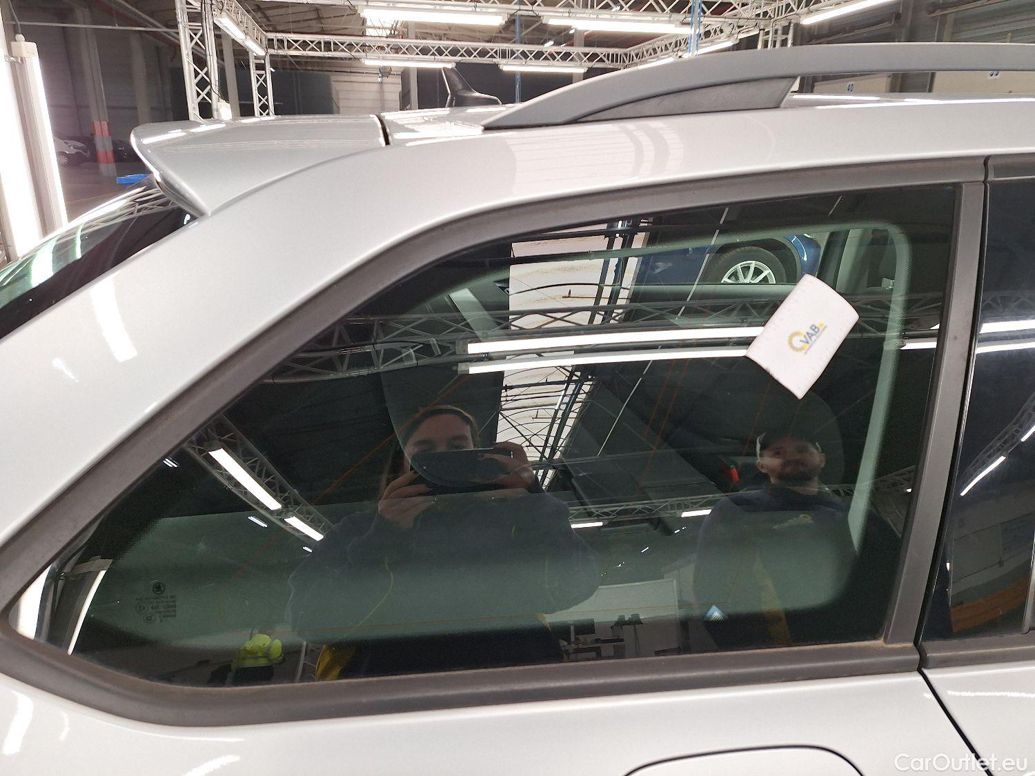  Skoda  Octavia Skoda,  Combi FL'16, Skoda  Combi 1.6 CRTDI GreenTec 85kW Ambiti #47