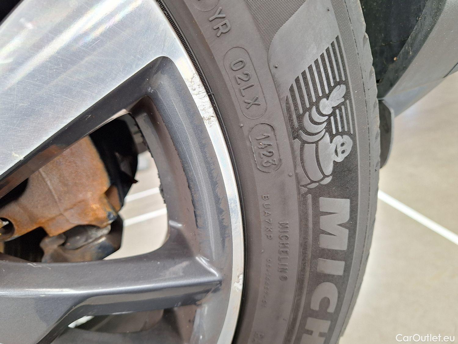  Peugeot  3008 Peugeot,  FL'20, Peugeot  1.5 BlueHDi 96kW S&S EAT8 Allure Pack #3