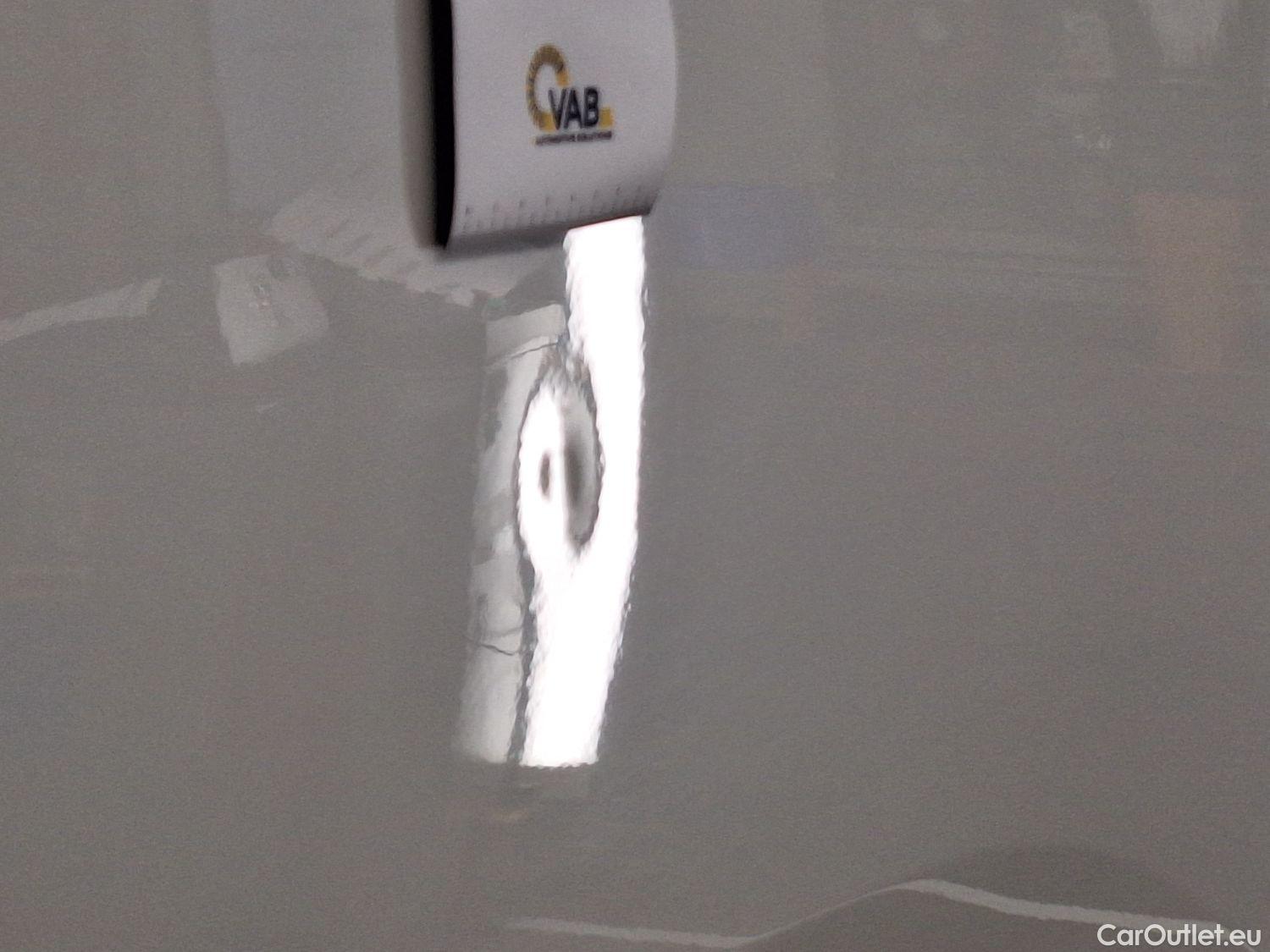  Peugeot  3008 Peugeot,  FL'20, Peugeot  1.5 BlueHDi 96kW S&S EAT8 Allure Pack #18