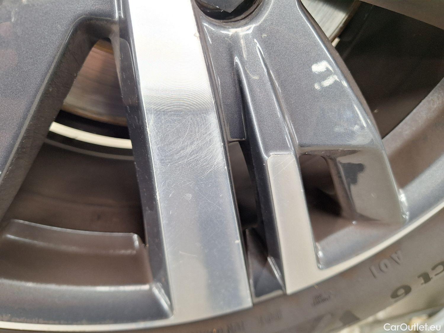  Peugeot  3008 Peugeot,  FL'20, Peugeot  1.5 BlueHDi 96kW S&S EAT8 Allure Pack #9