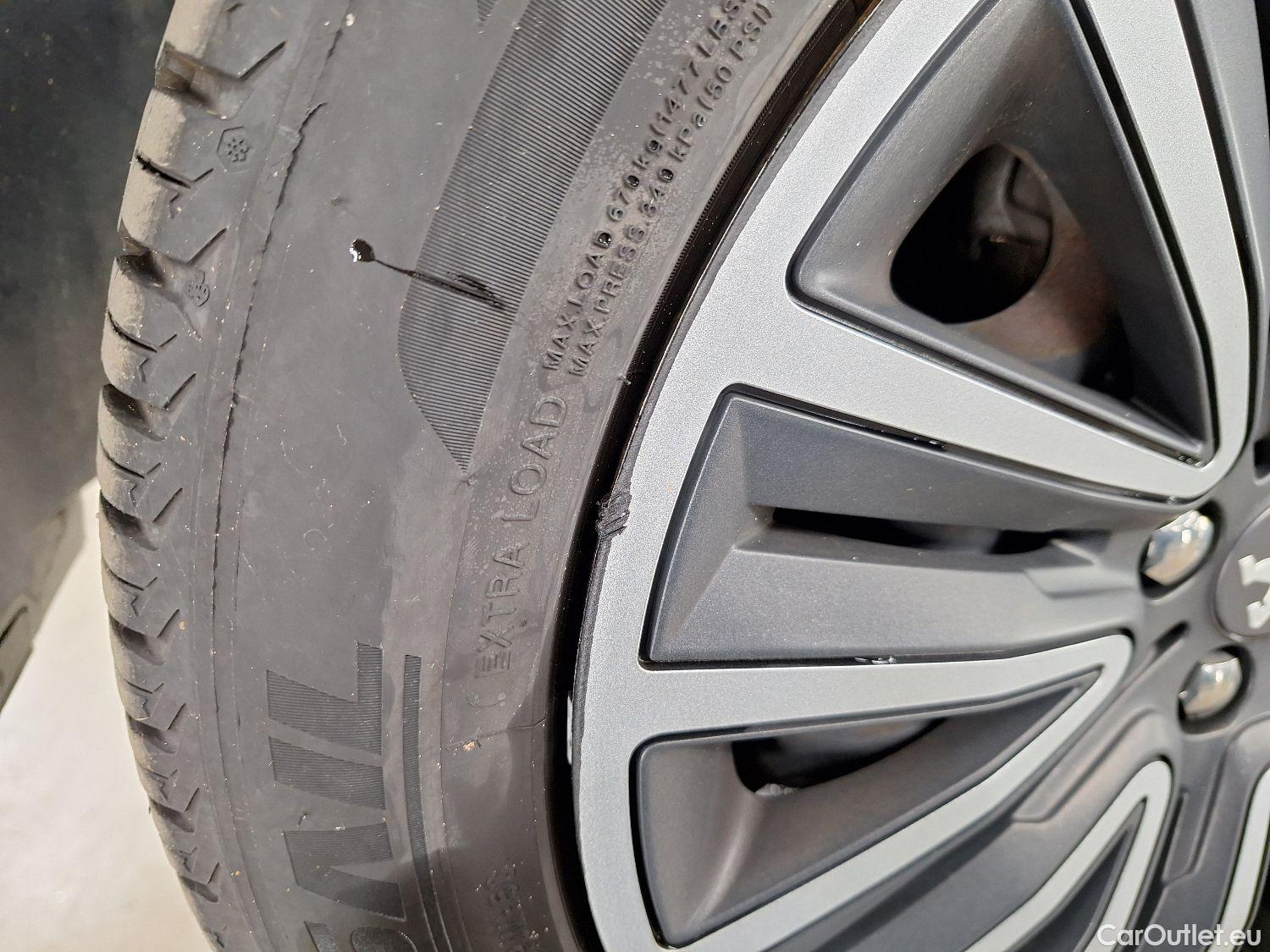  Peugeot  2008 Peugeot,  FL'16, Peugeot  1.2 Puretech 61kW S&S Active 5d #11