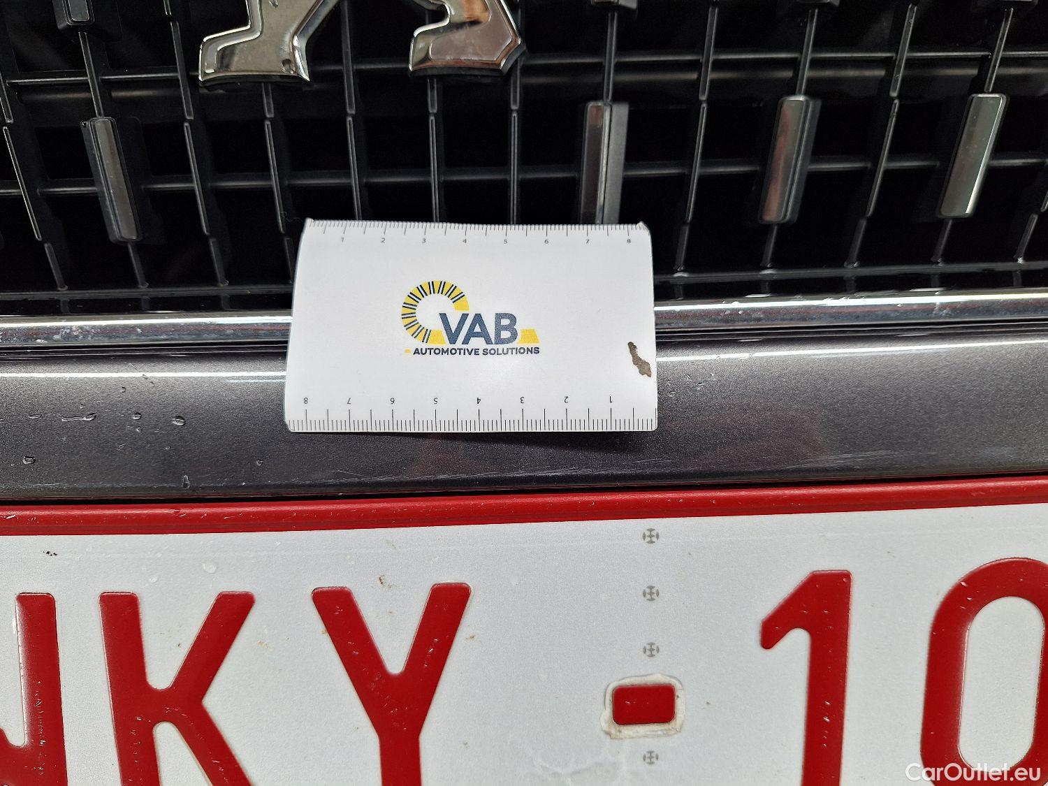  Peugeot  2008 Peugeot,  FL'16, Peugeot  1.2 Puretech 61kW S&S Active 5d #4