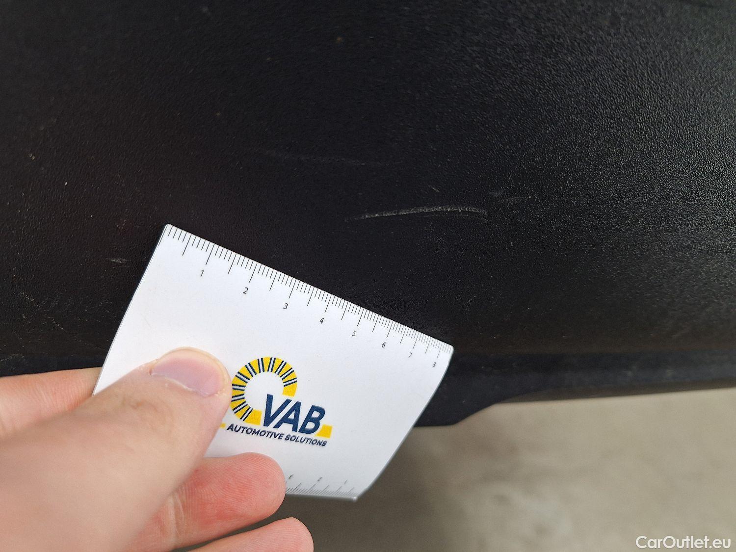  Peugeot  5008 Peugeot,  '16, Peugeot  1.5 BlueHDi 96kW S&S EAT8 GT Line 5d #23