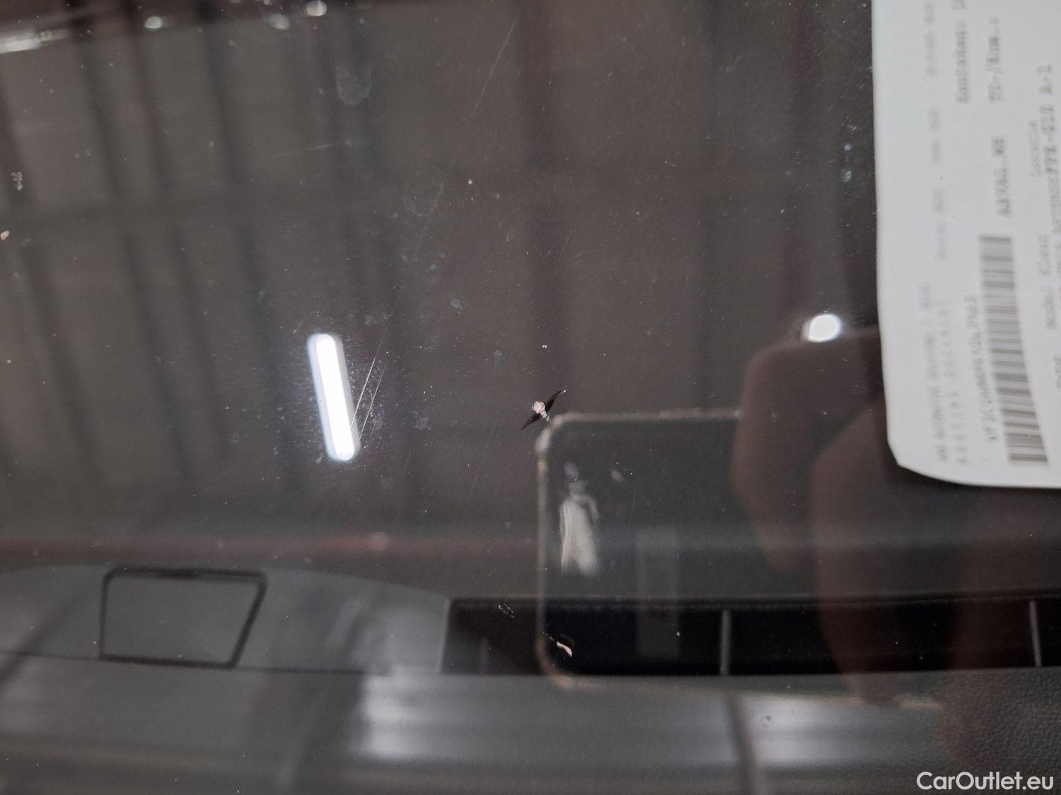  Peugeot  2008 Peugeot,  FL'16, Peugeot  1.2 Puretech 61kW S&S Active 5d #2