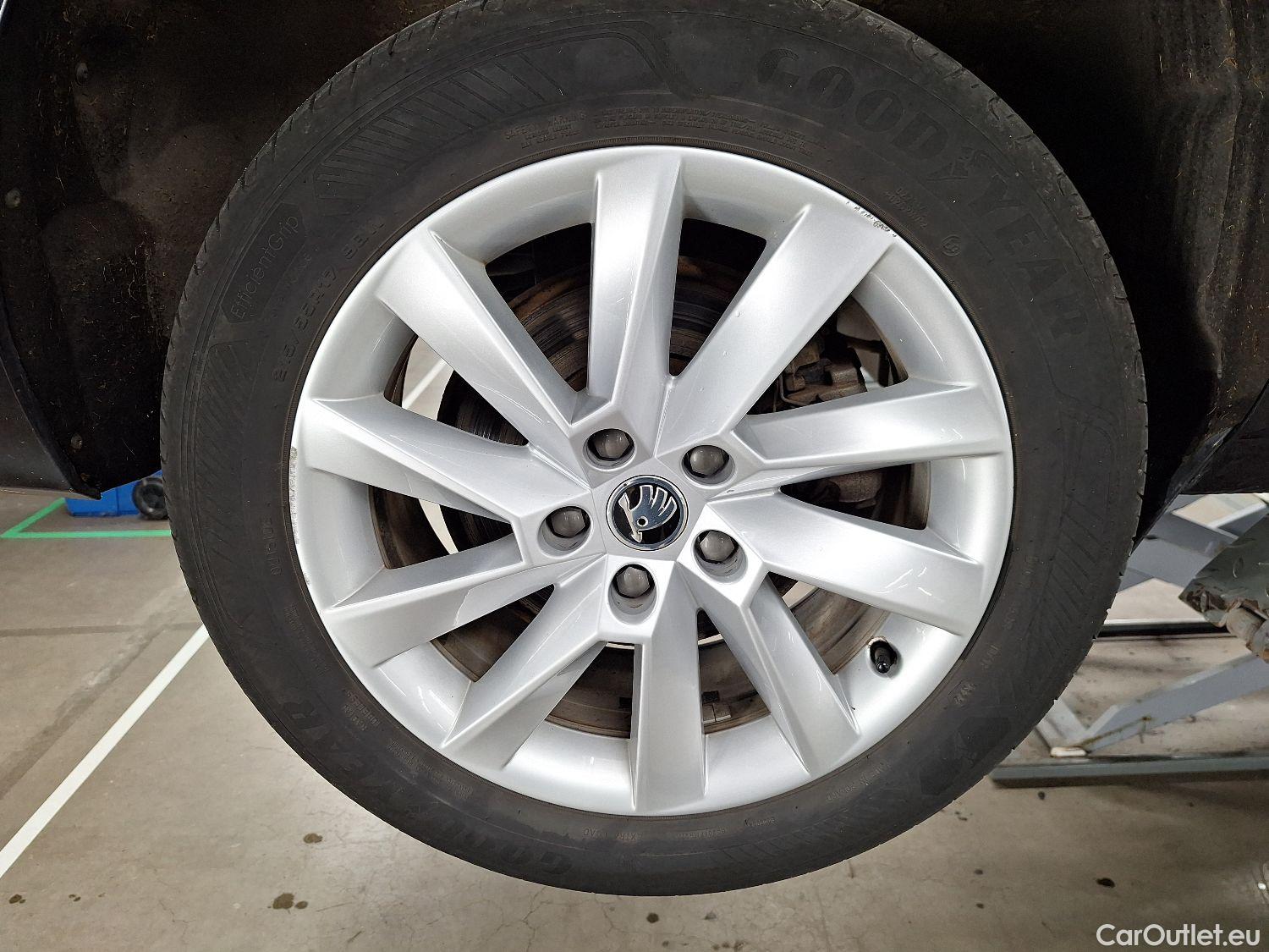  Skoda  Superb Skoda,  Combi FL'19, Skoda  Combi 1.4 TSI iV 160kW DSG6 Ambition  #13