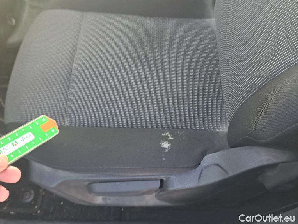  Citroen  Berlingo CITROEN  / 2023 / 4P / furgón derivado de turismo Talla M BlueHDi 100 #18