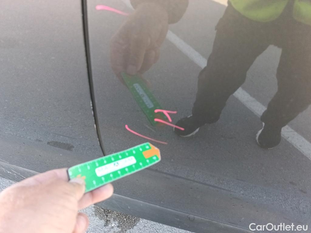  DS  DS7 DS DS 7 Crossback / 2017 / 5P / todoterreno BlueHDi DE 96kW (130CV) Auto. CHIC (AC) #12