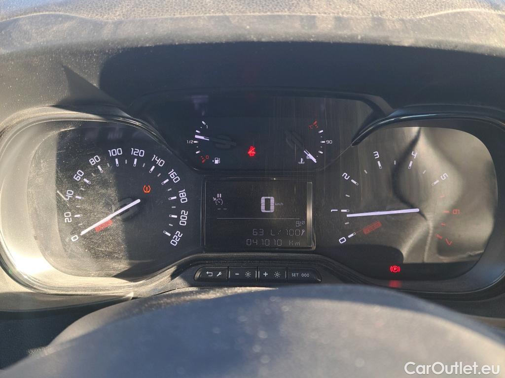  Citroen  Berlingo CITROEN  / 2023 / 4P / furgón derivado de turismo Talla M BlueHDi 100 #20