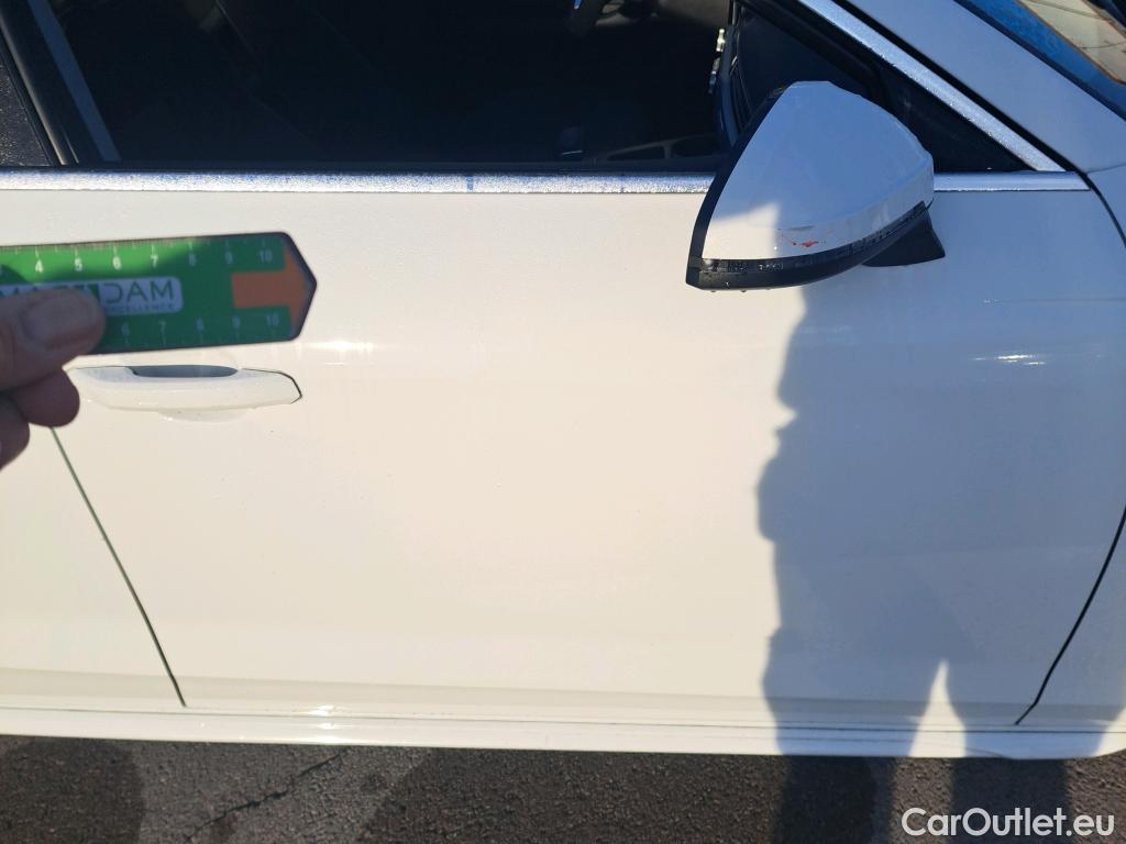  Audi  A4 AUDI  / 2019 / 4P / sedán S line 40 TDI 150kW quattro S tronic #18