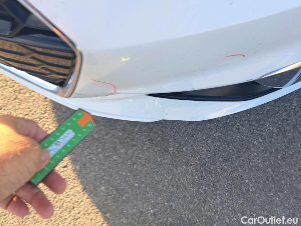  Audi  A4 AUDI  / 2019 / 4P / sedán S line 40 TDI 150kW quattro S tronic #12