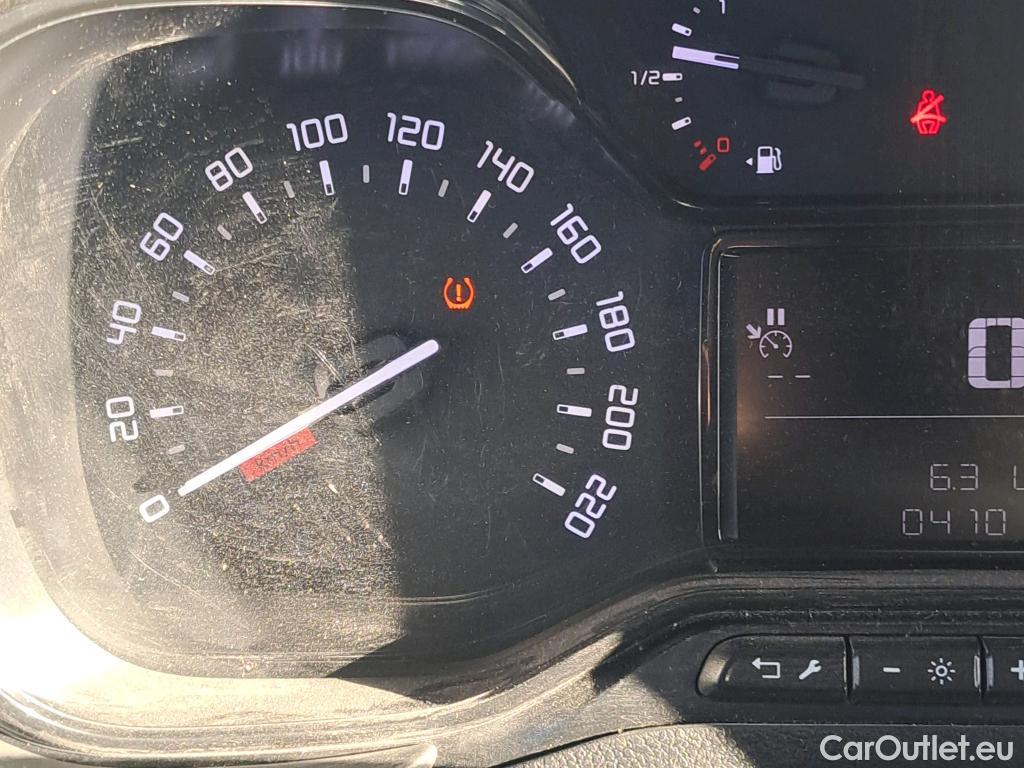  Citroen  Berlingo CITROEN  / 2023 / 4P / furgón derivado de turismo Talla M BlueHDi 100 #21