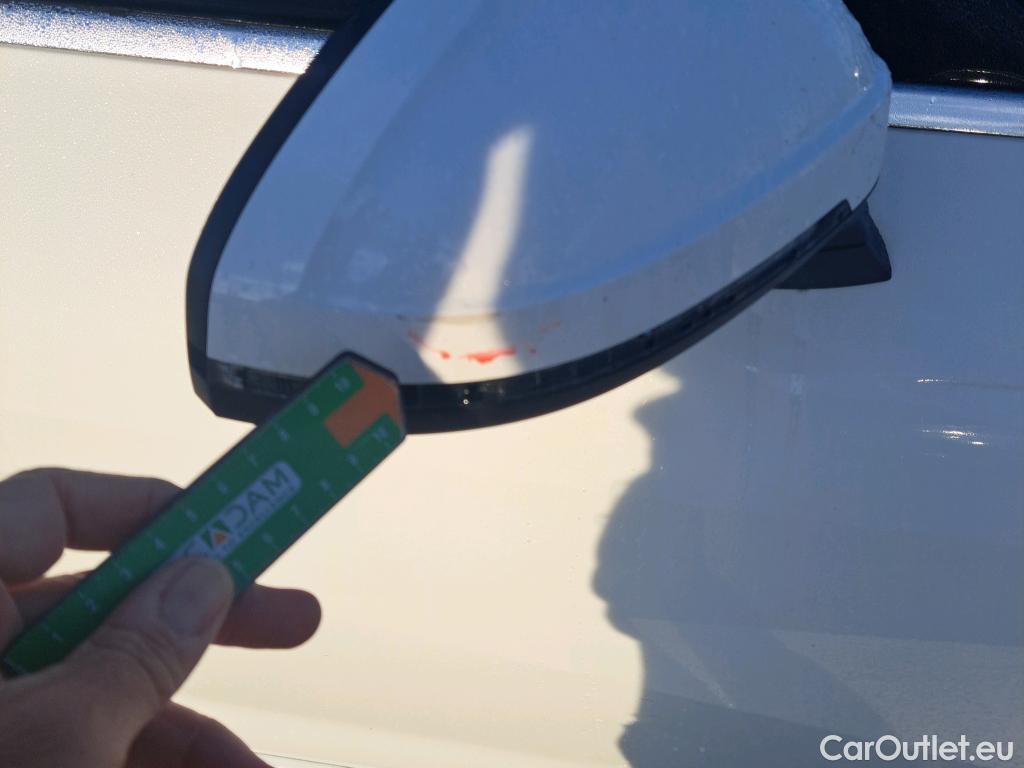  Audi  A4 AUDI  / 2019 / 4P / sedán S line 40 TDI 150kW quattro S tronic #19