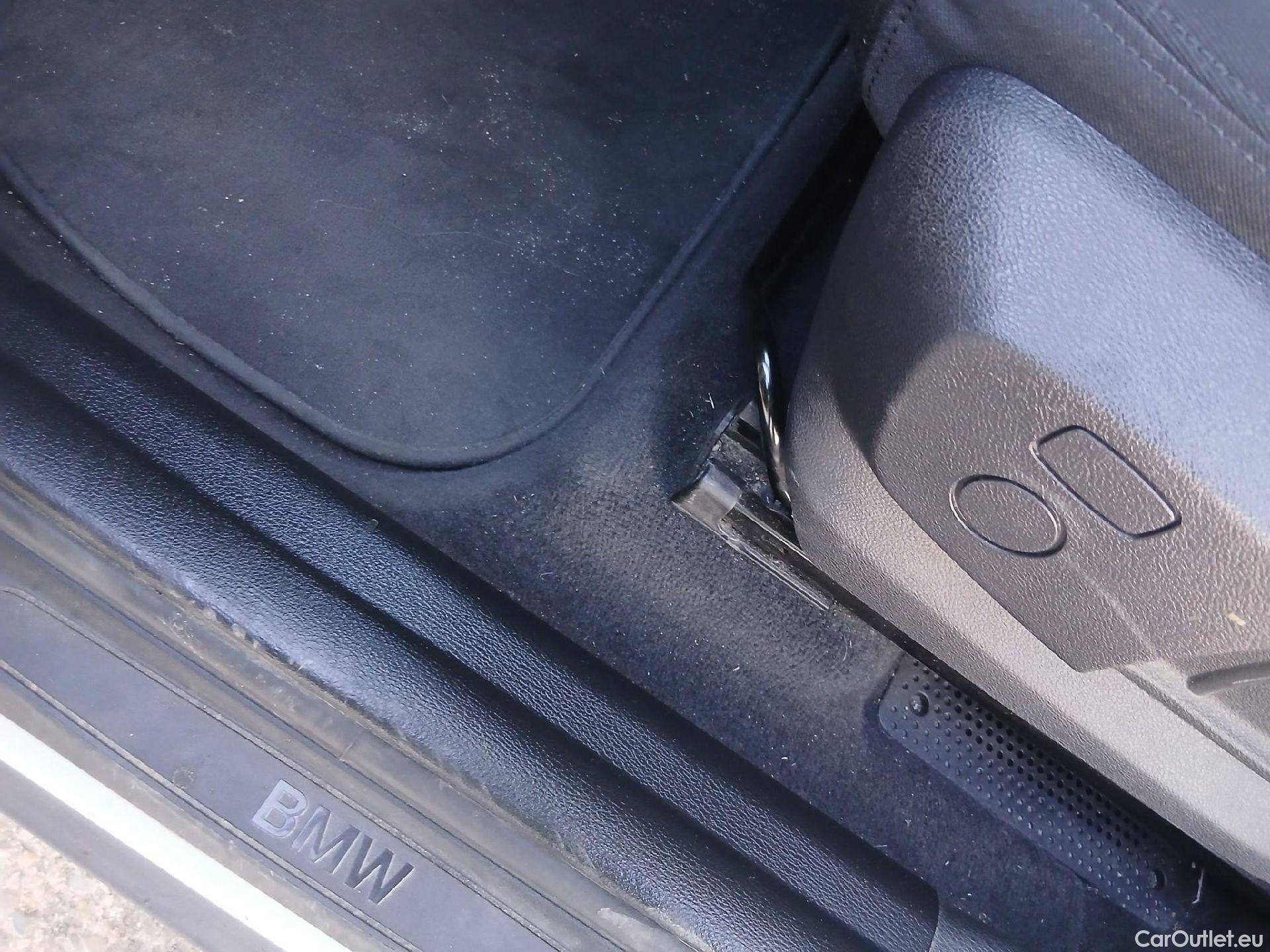  Bmw  X1 BMW  / 2019 / 5P / todoterreno sDrive18dA Corporate (AC4) #4