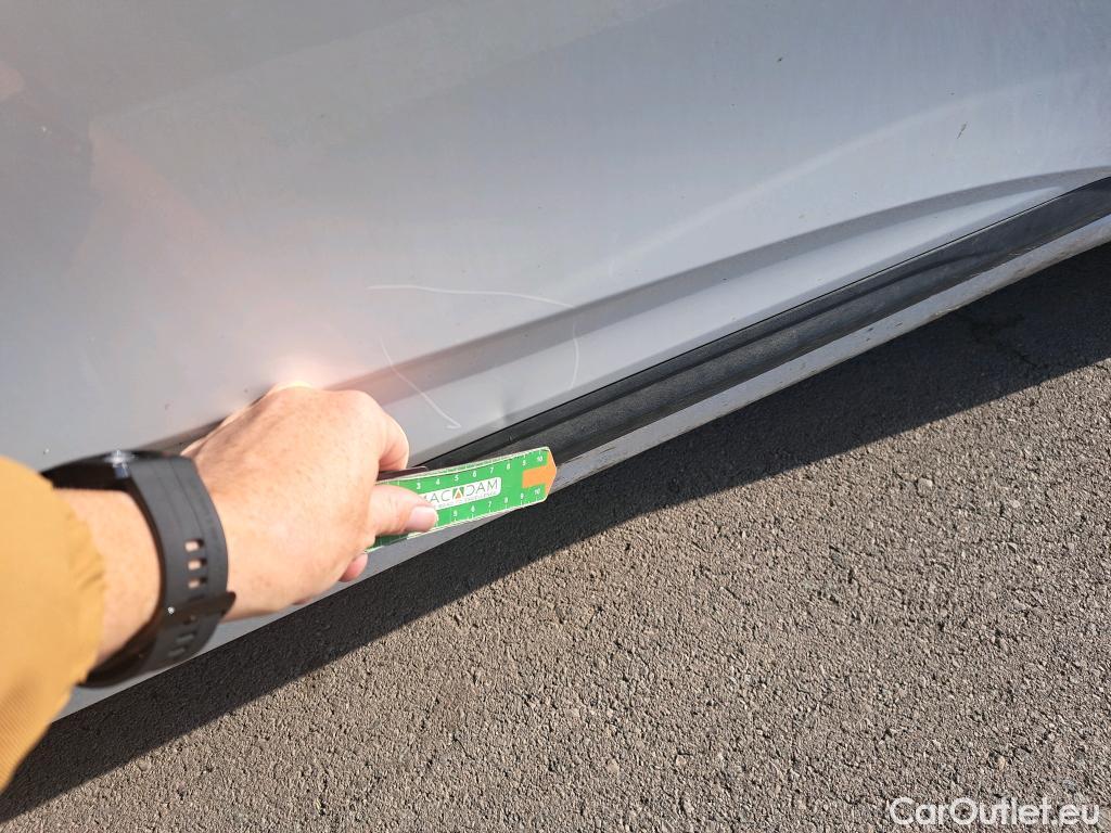  Renault  Clio RENAULT  / 2019 / 5P / berlina con portón Business TCe 67 kW (90CV) #11