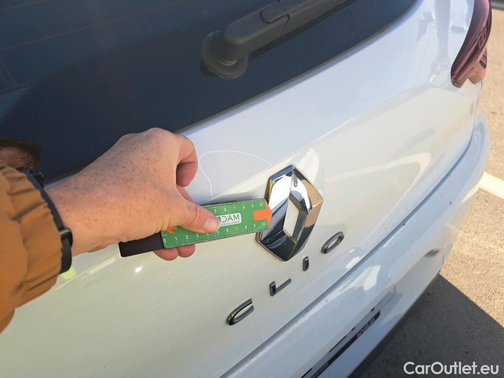  Renault  Clio RENAULT  / 2019 / 5P / berlina con portón Business TCe 67 kW (90CV) #35