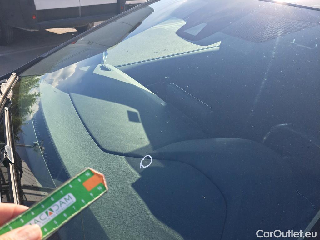  Toyota  Corolla TOYOTA  / 2019 / 5P / familiar 1.8 125H ACTIVE TECH E-CVT TOU SPORT #1