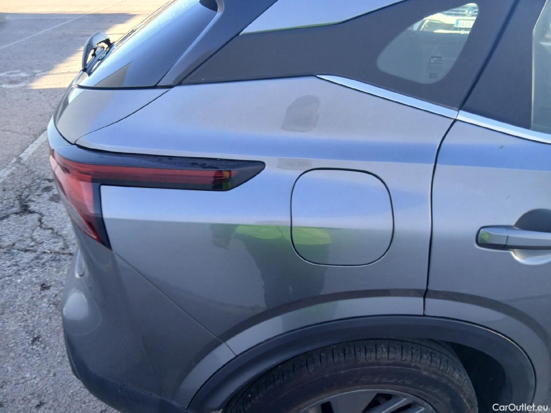  Nissan  Qashqai NISSAN  / 2021 / 5P / todoterreno DIG-T 103kW (140CV) mHEV 4x2 Acenta #10