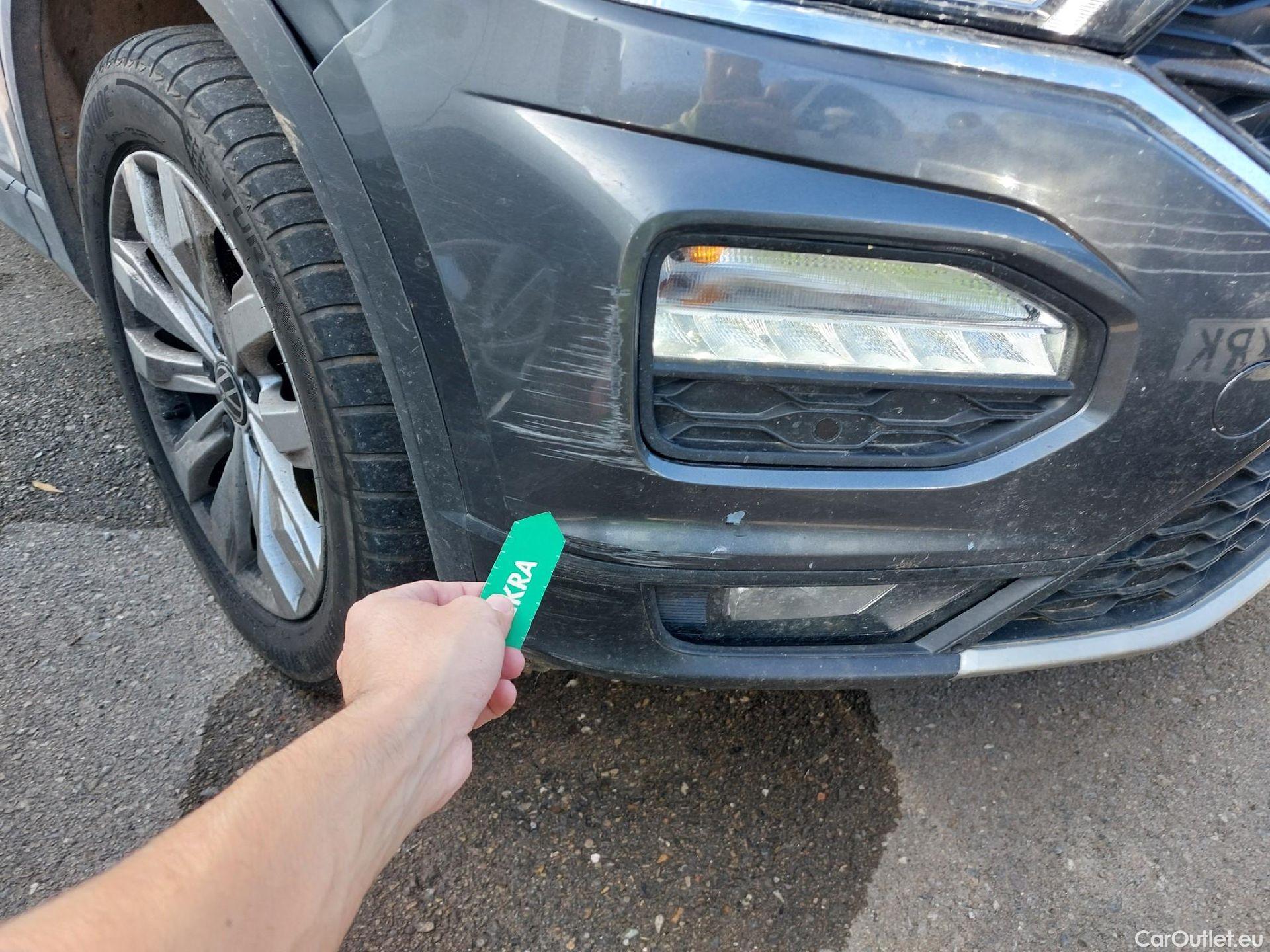  Volkswagen  T-ROC VOLKSWAGEN  / 2017 / 5P / todoterreno Advance 2.0 TDI 110kW (150CV) DSG (AC2) #6