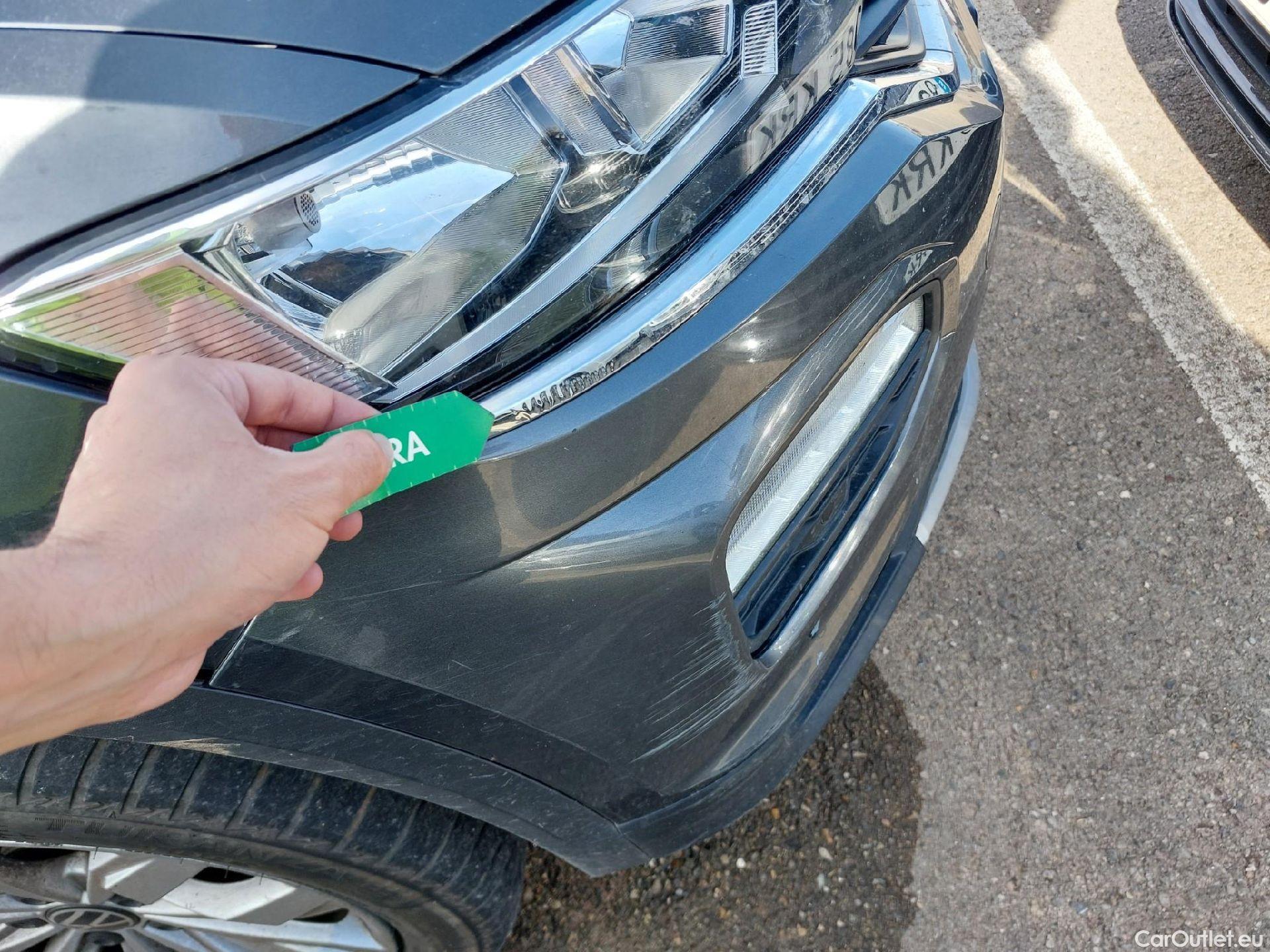  Volkswagen  T-ROC VOLKSWAGEN  / 2017 / 5P / todoterreno Advance 2.0 TDI 110kW (150CV) DSG (AC2) #27